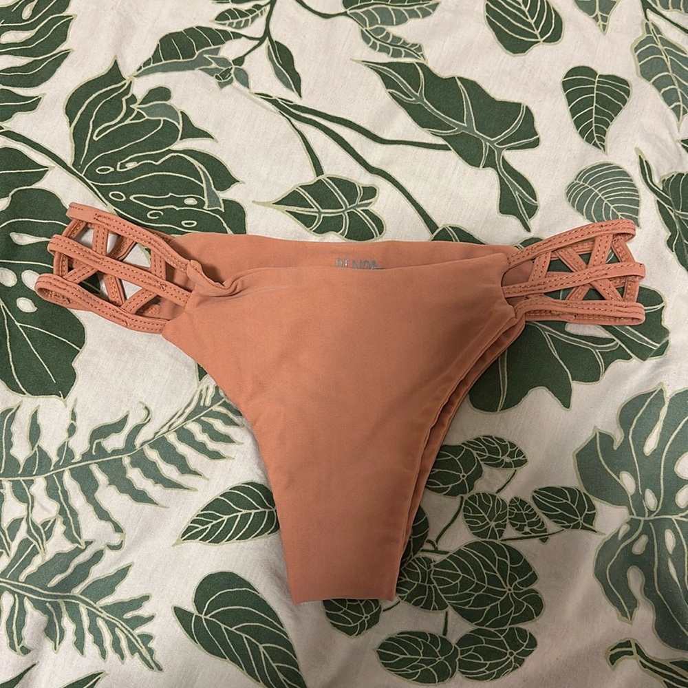 benoa bottoms